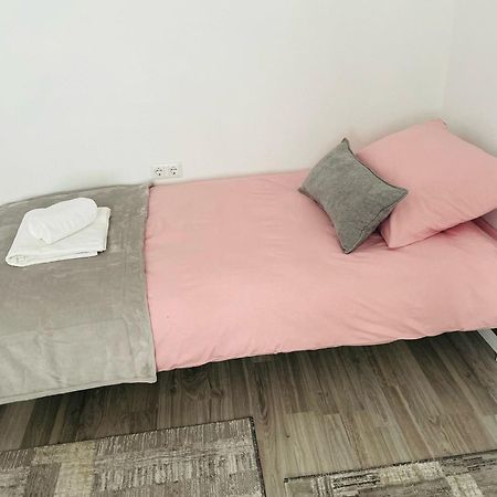 Apartment Zara Bihać Екстериор снимка