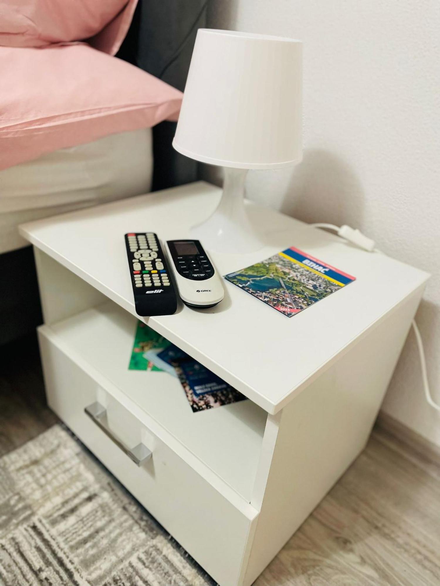 Apartment Zara Bihać Екстериор снимка