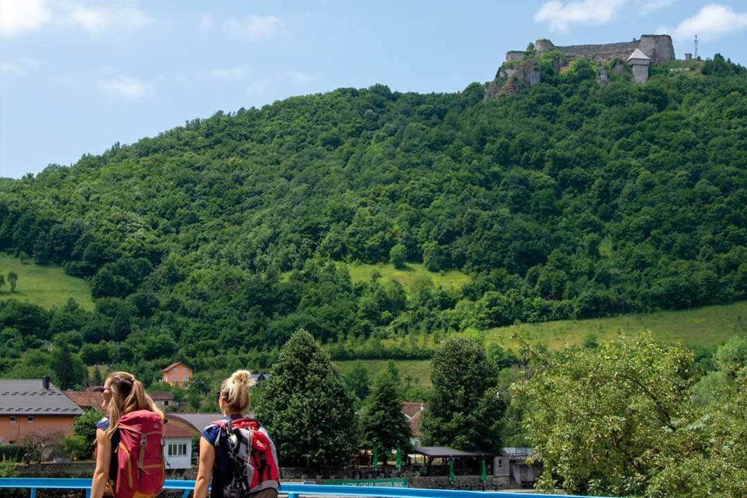 Apartment Zara Bihać Екстериор снимка